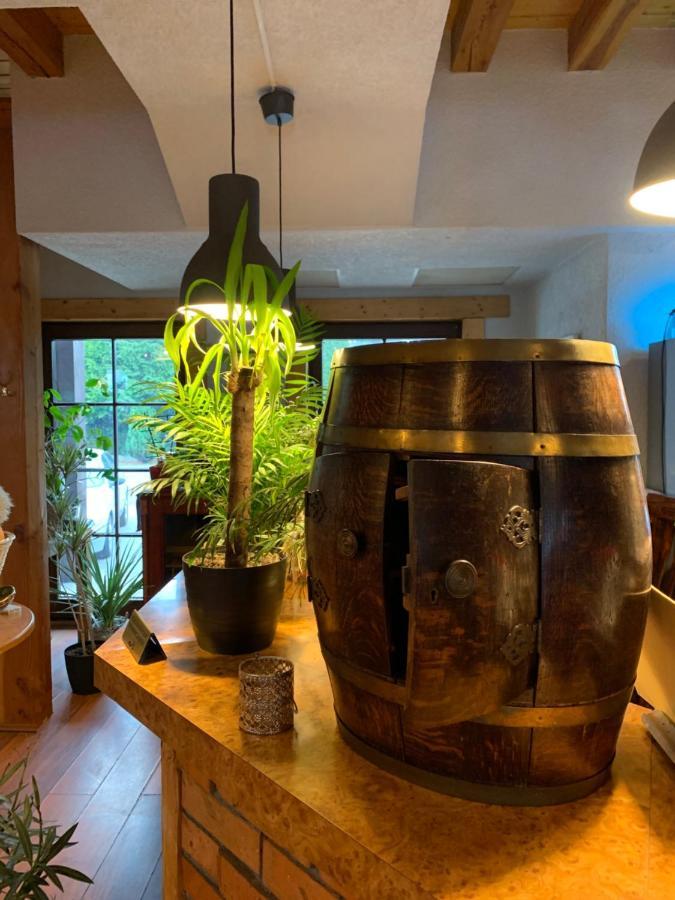 Hotel Tyrol I Restauracja Zycie Gruzji Osielsko Eksteriør bilde