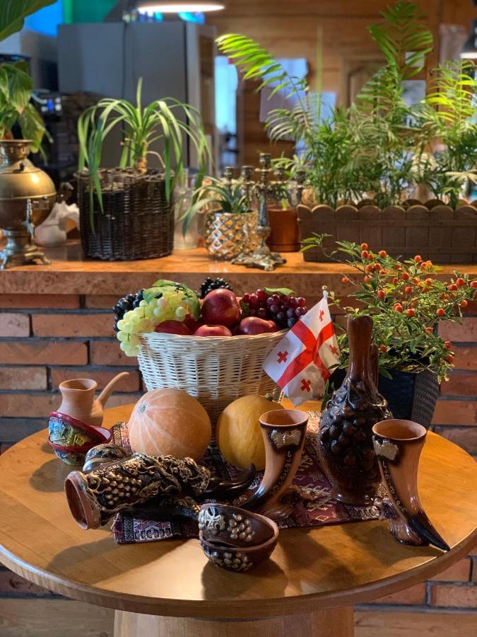 Hotel Tyrol I Restauracja Zycie Gruzji Osielsko Eksteriør bilde