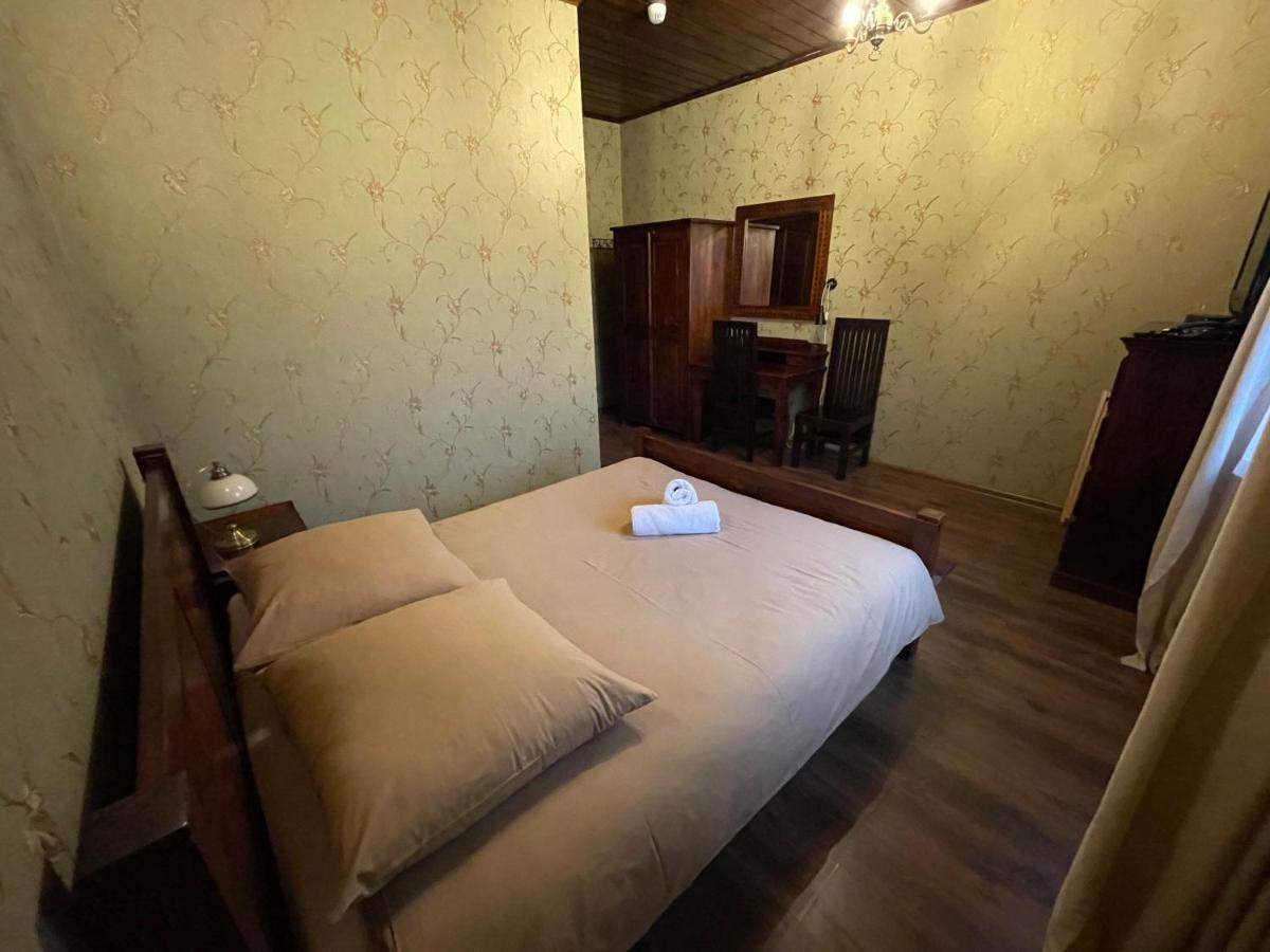 Hotel Tyrol I Restauracja Zycie Gruzji Osielsko Eksteriør bilde